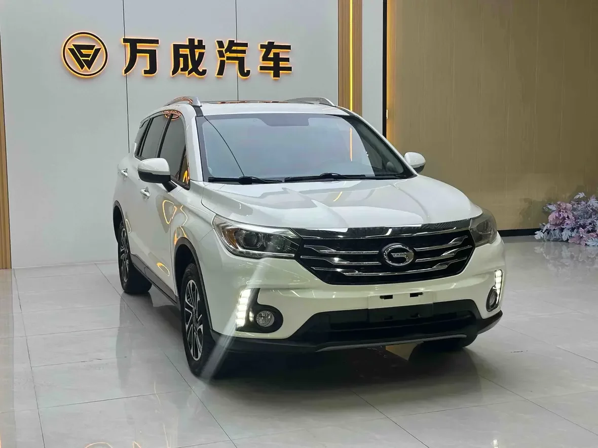 GAC Trumpchi GS4