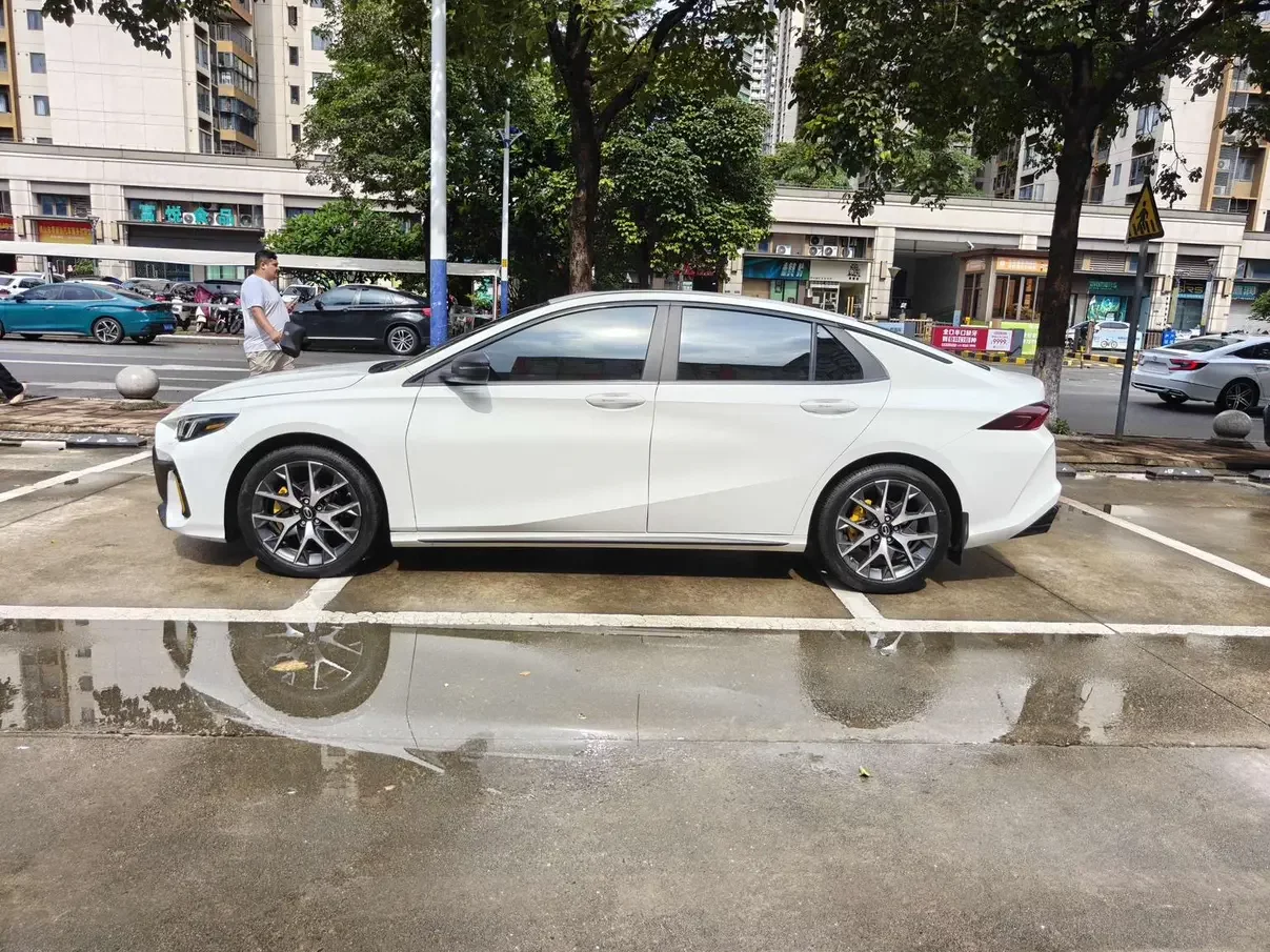 GAC Trumpchi Empow