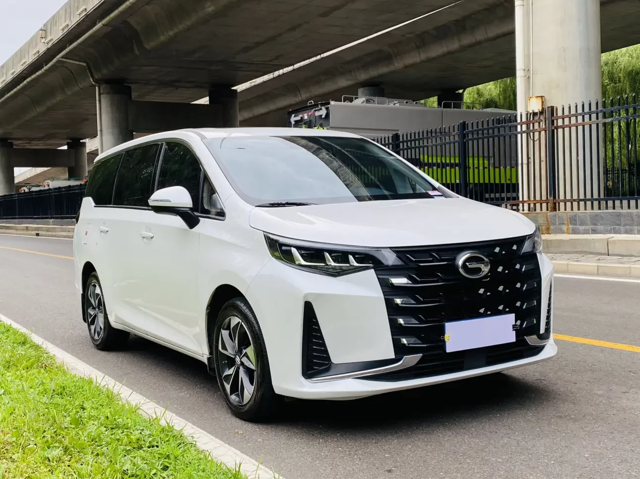 GAC Trumpchi M6