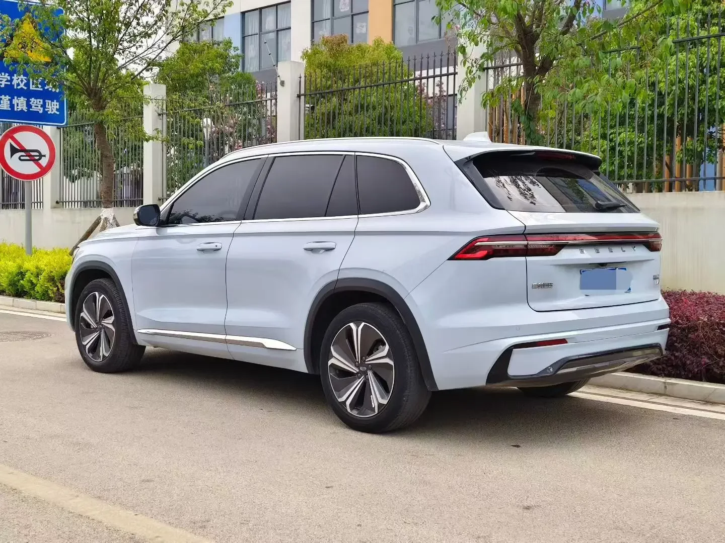 Geely Monjaro