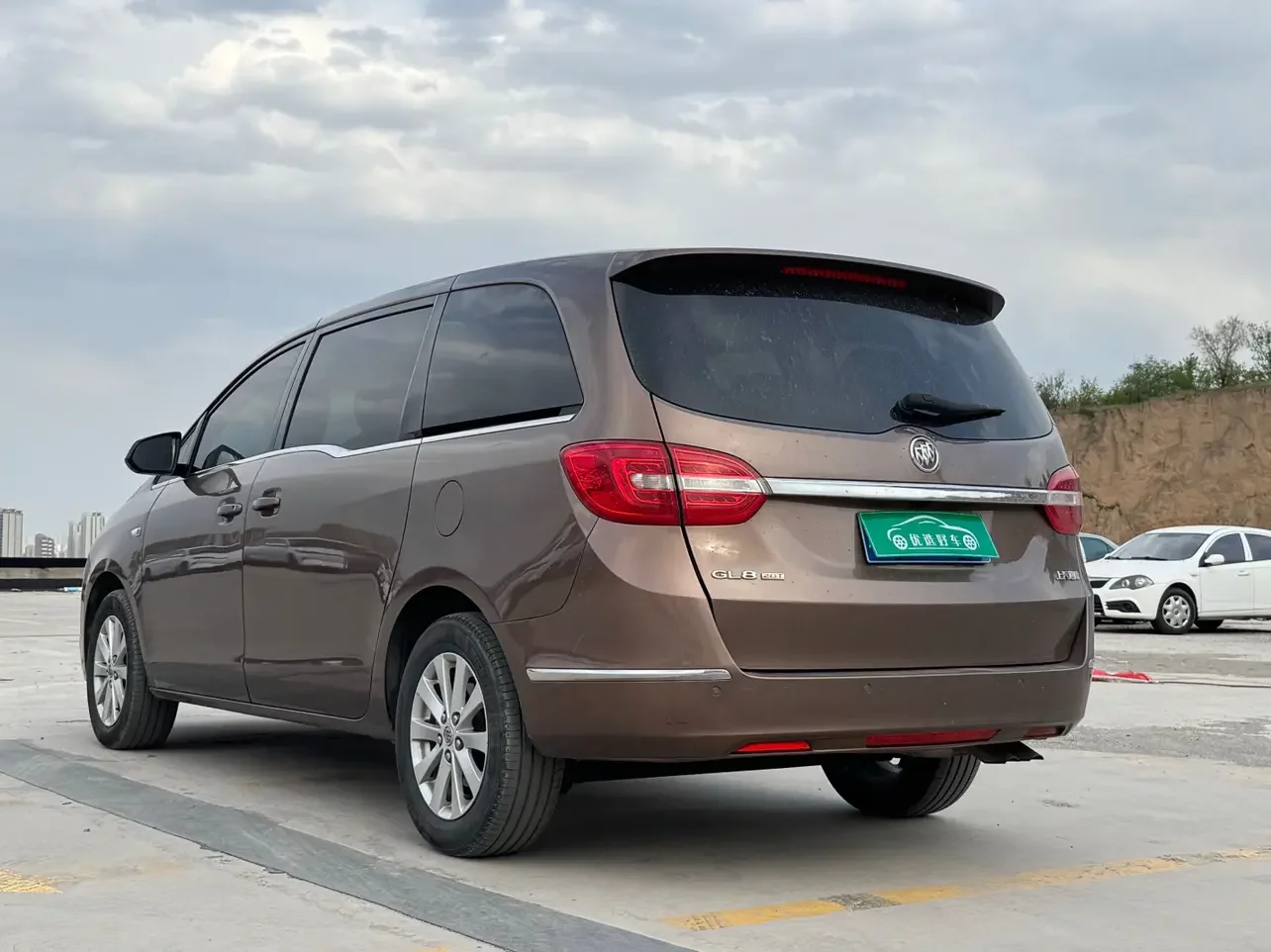 Buick GL8
