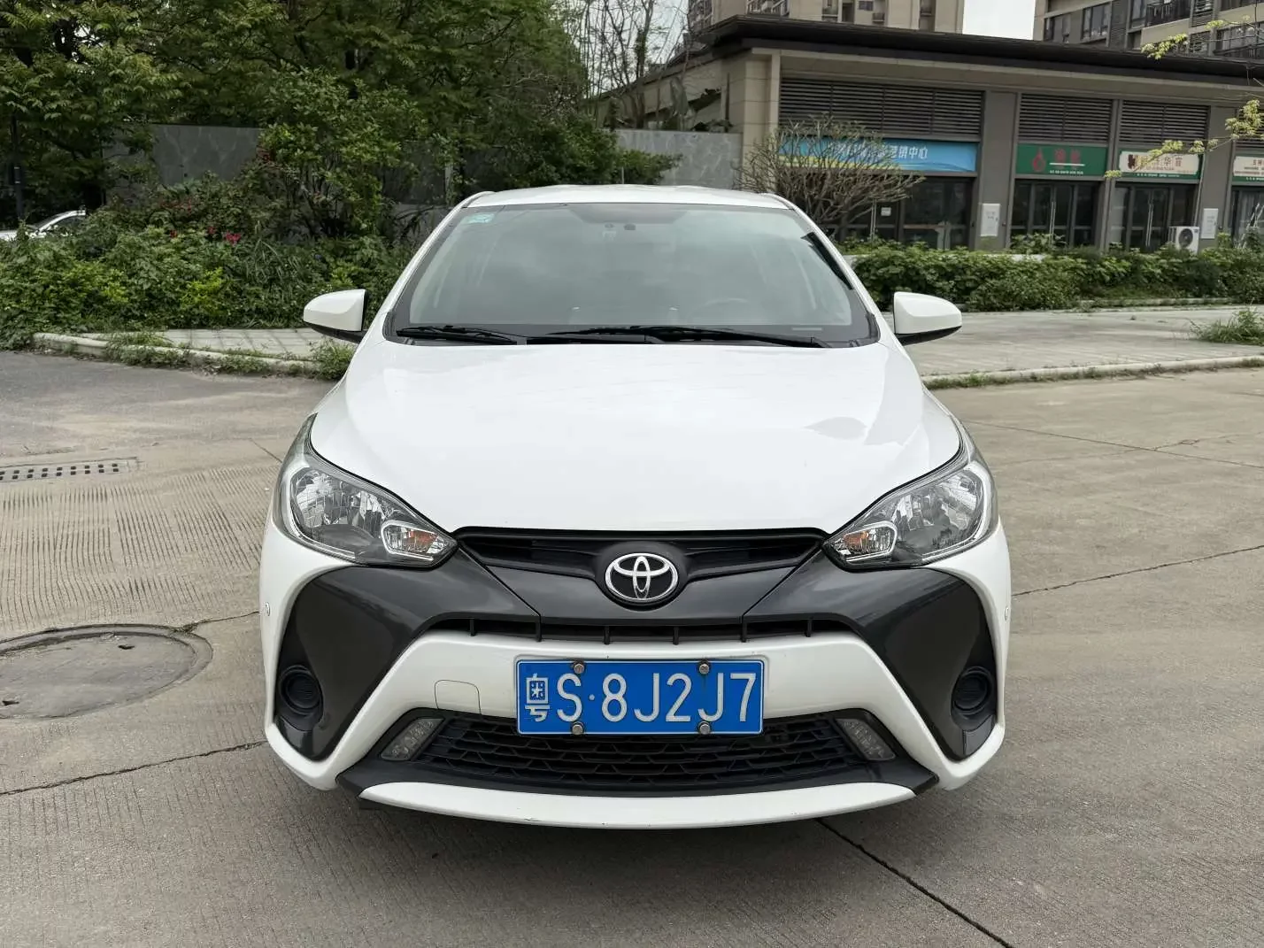 Toyota Yaris L