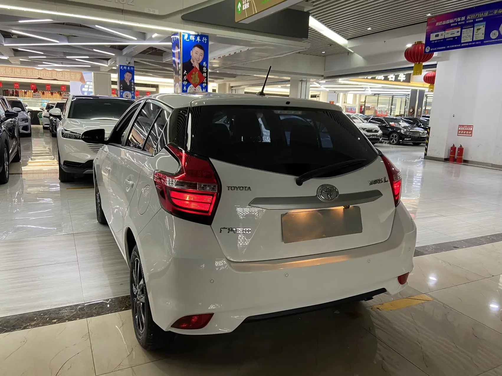 Toyota Yaris L
