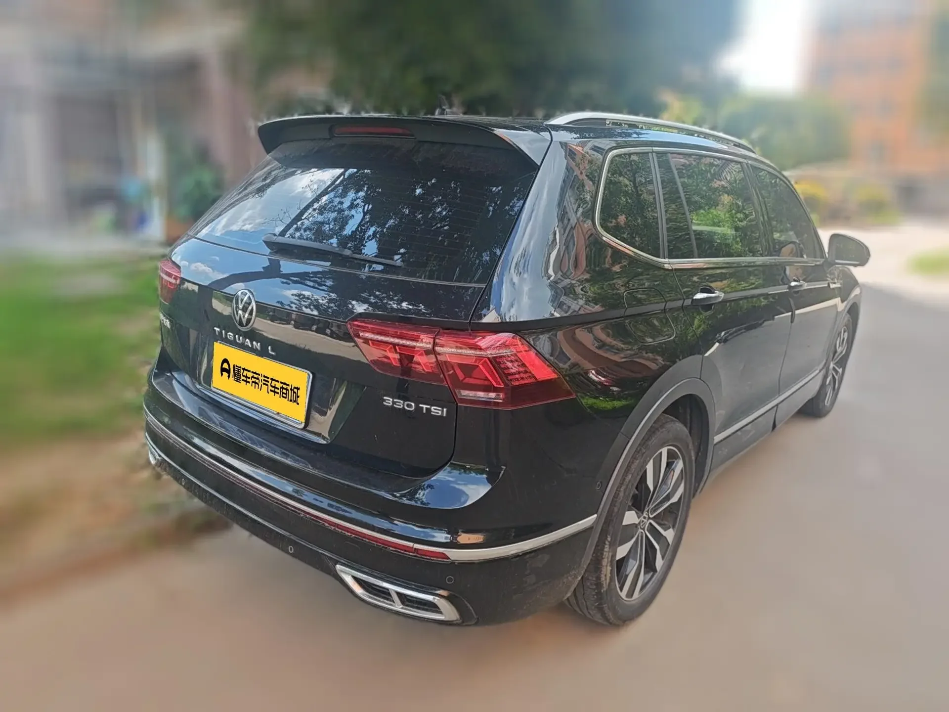 Volkswagen Tiguan L