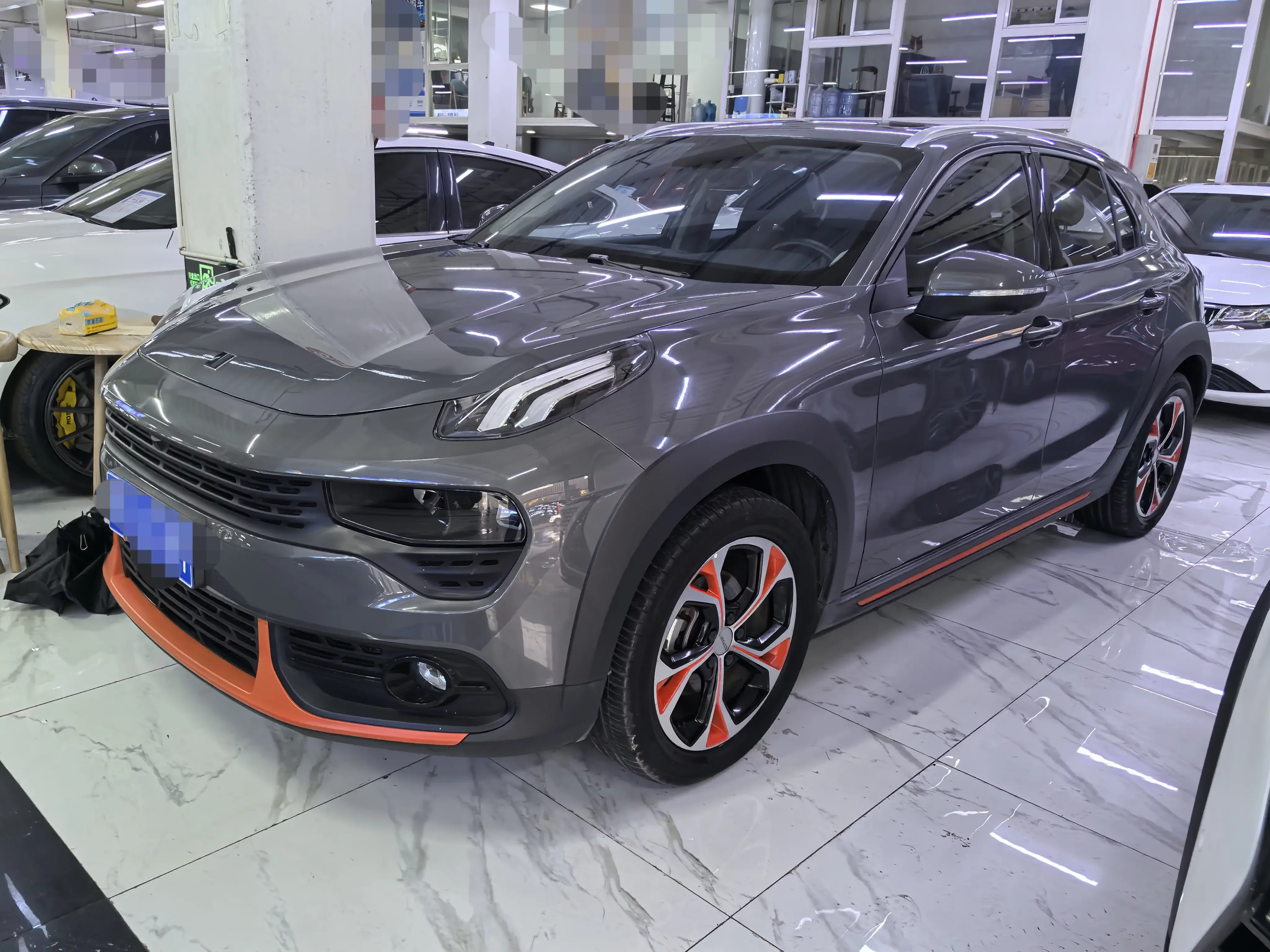 Lynk & Co 02