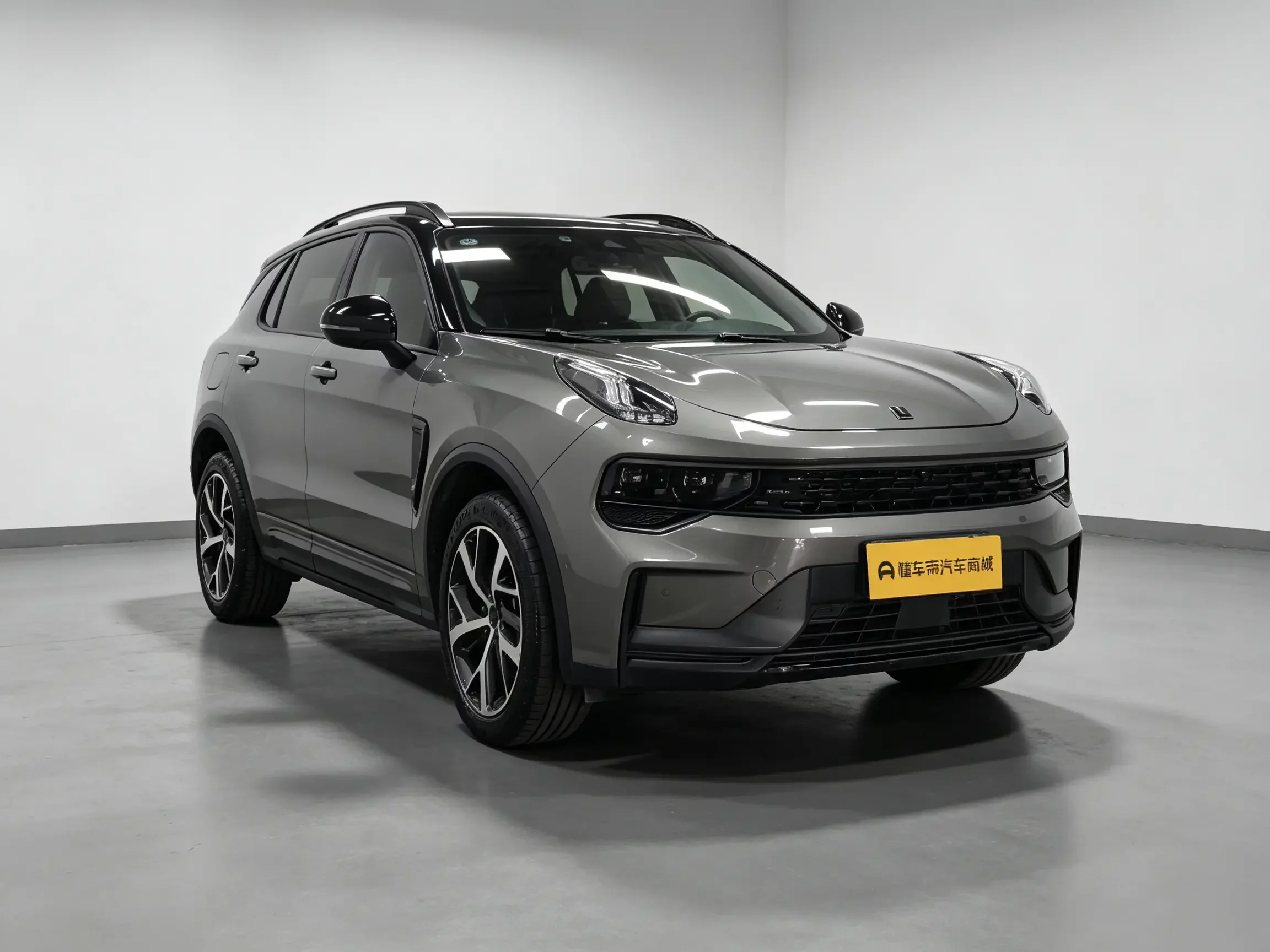 Lynk & Co 01