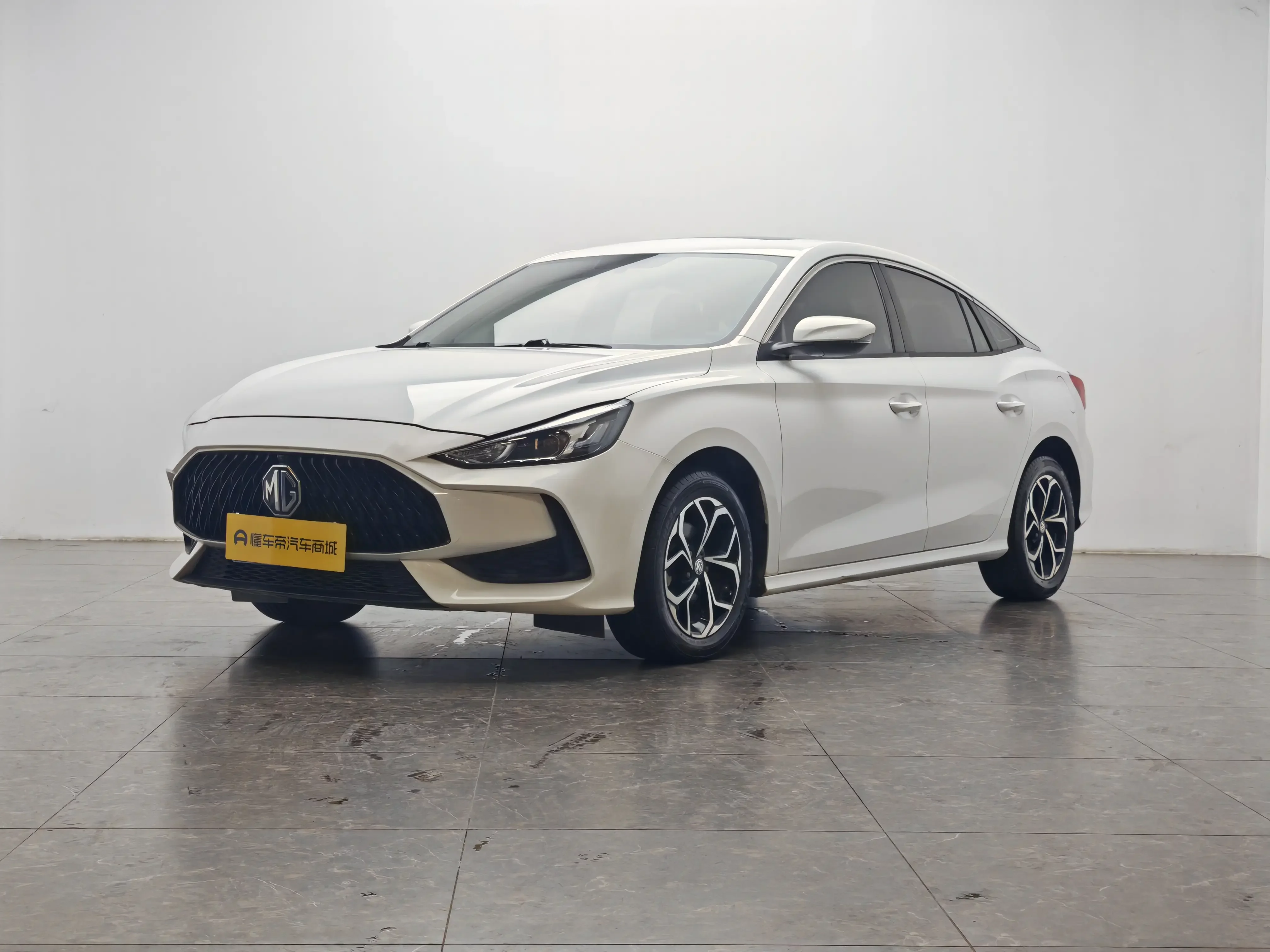 MG 5