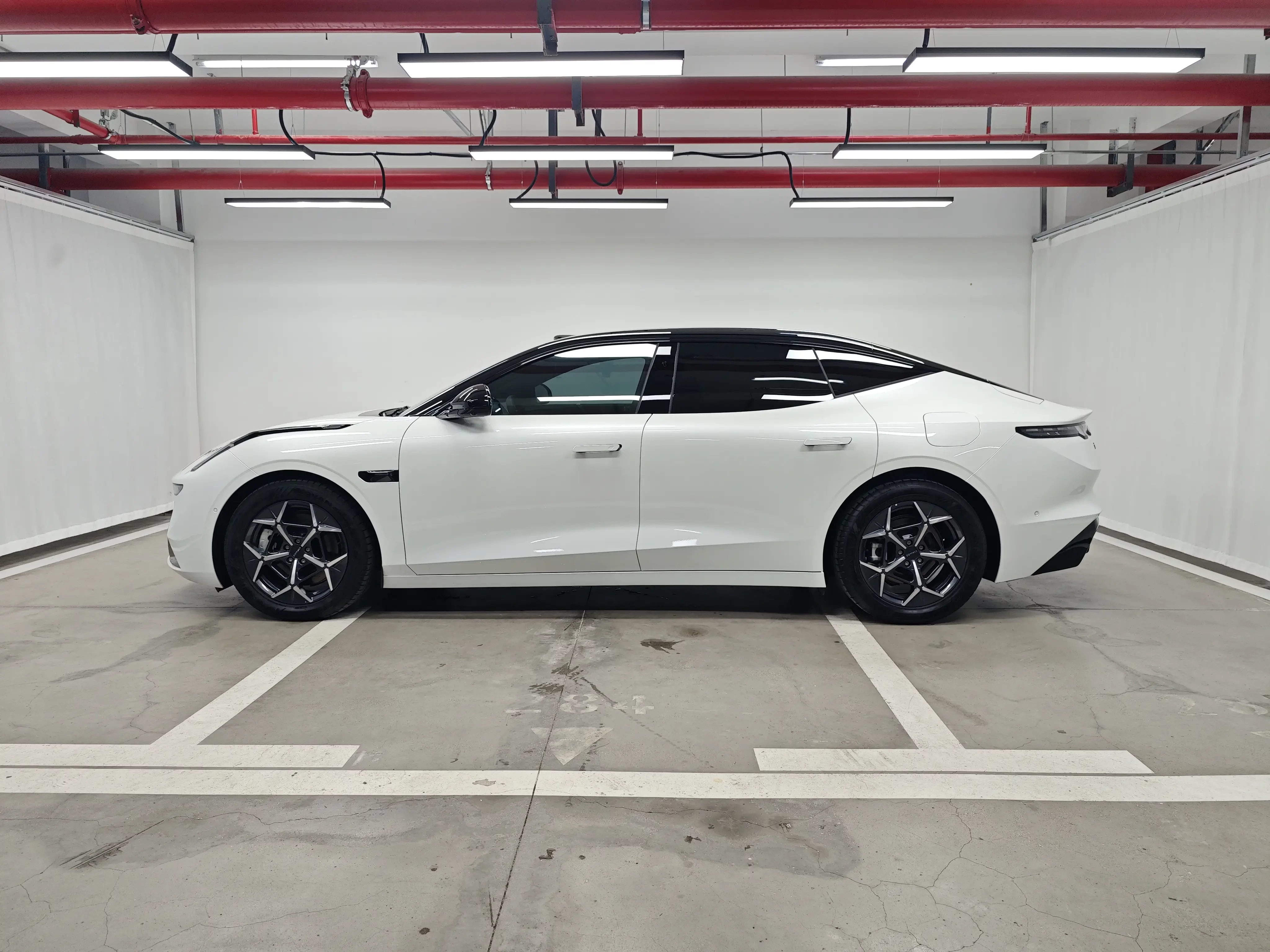 Lynk & Co 10 EM-P