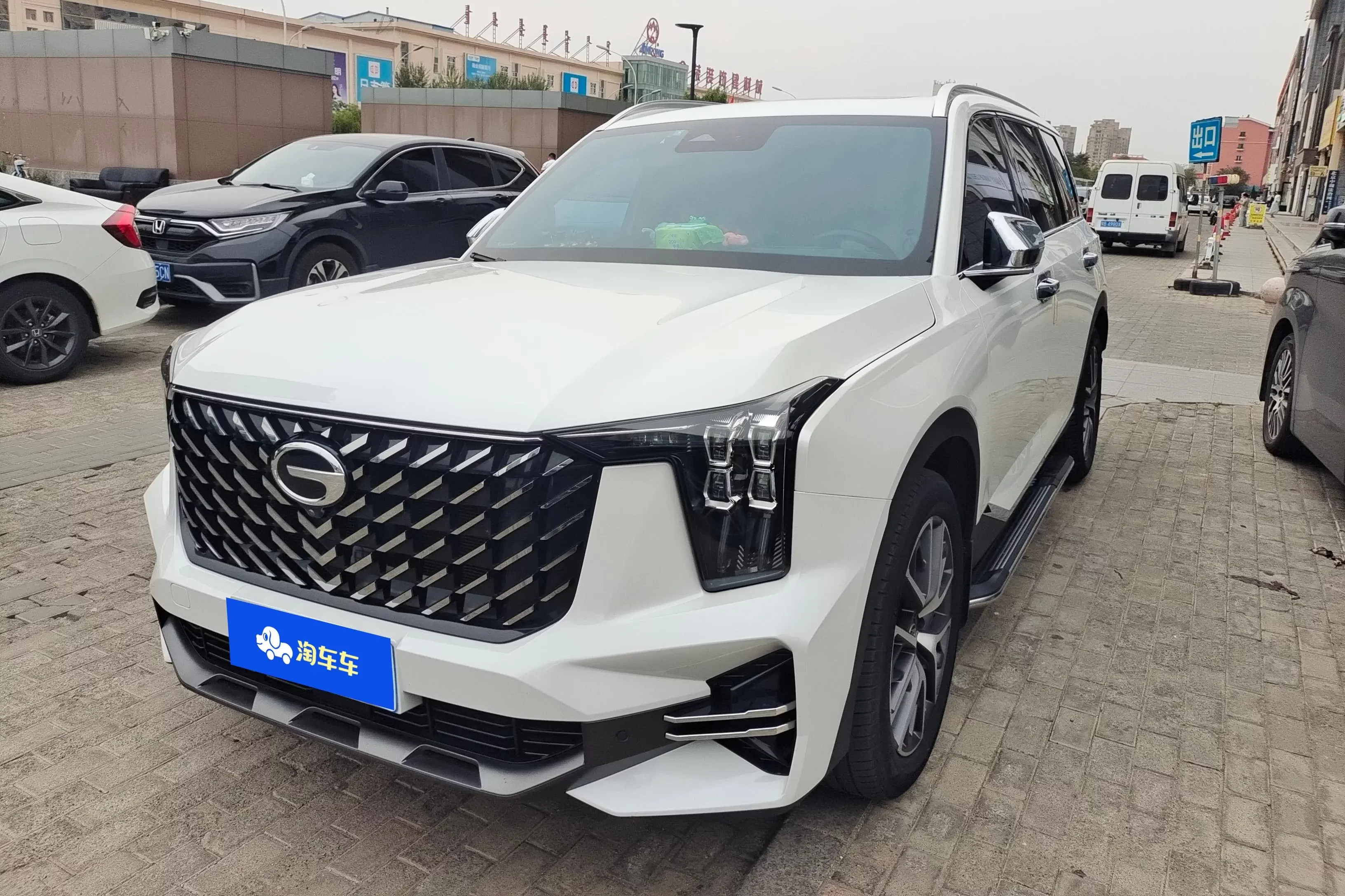GAC Trumpchi GS8