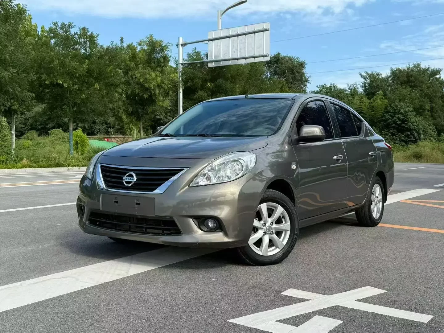Nissan Sunlight