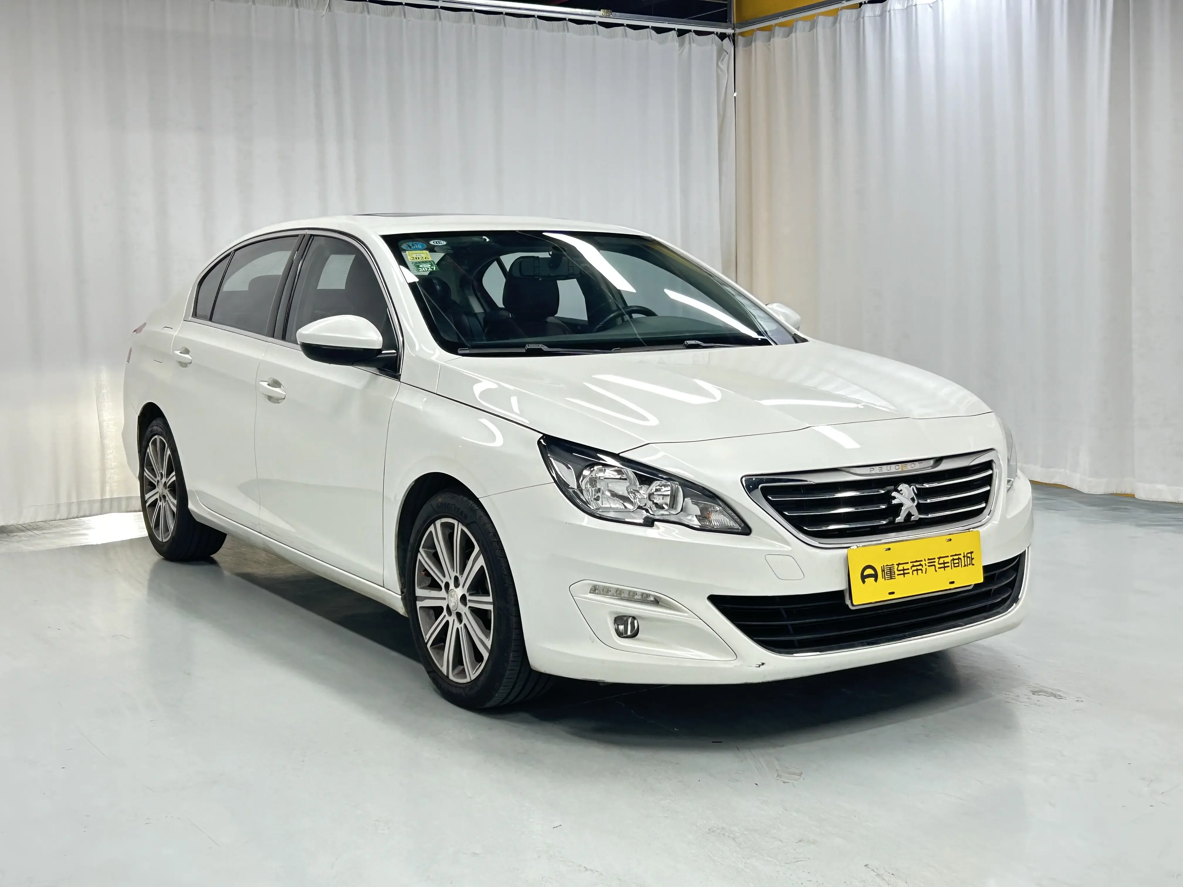 Peugeot 408