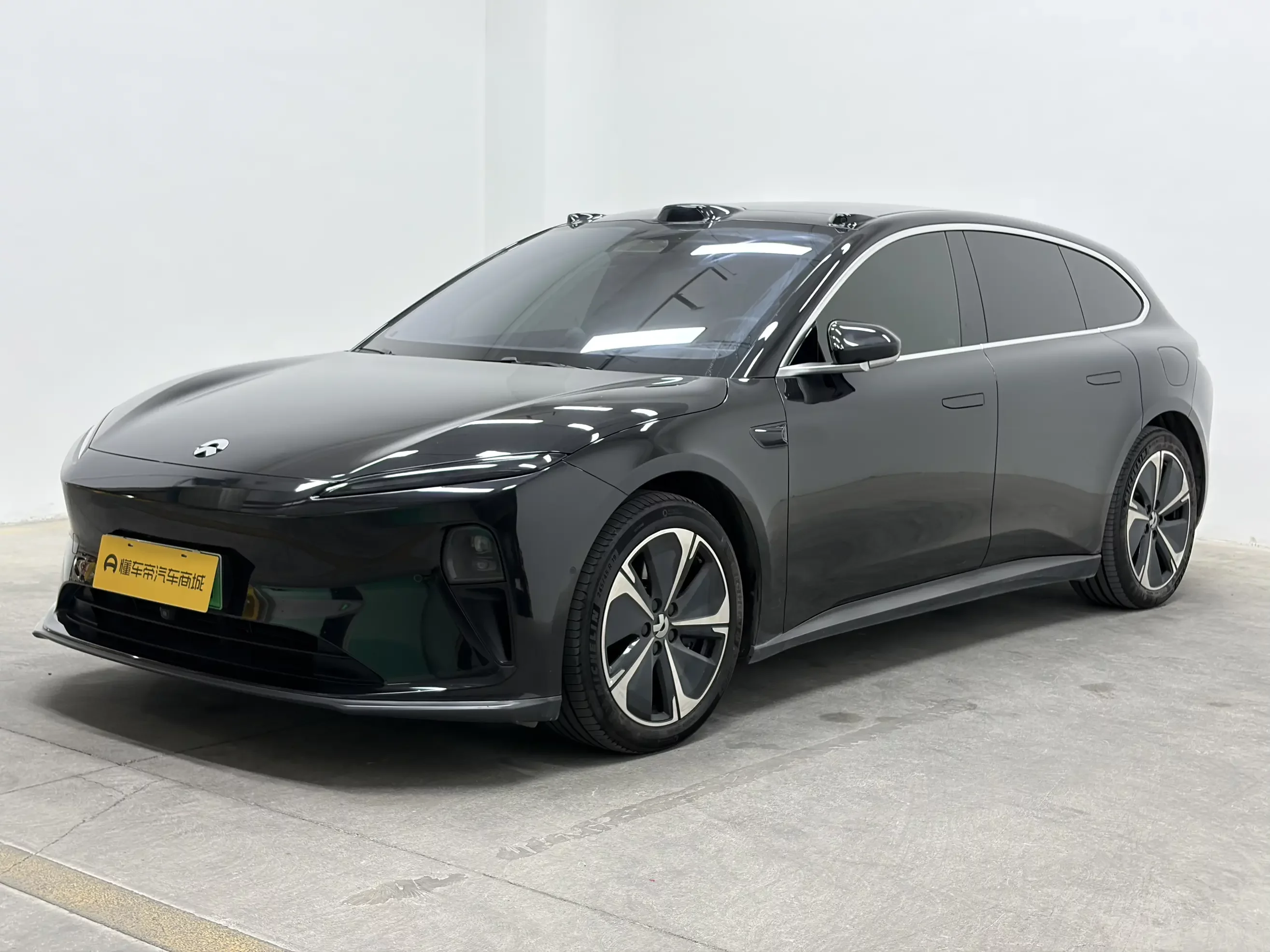 NIO ET5T