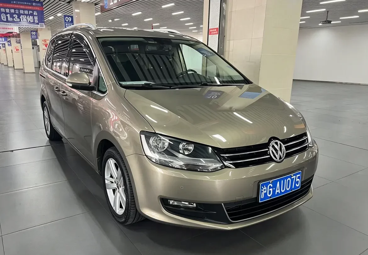 Volkswagen Sharon