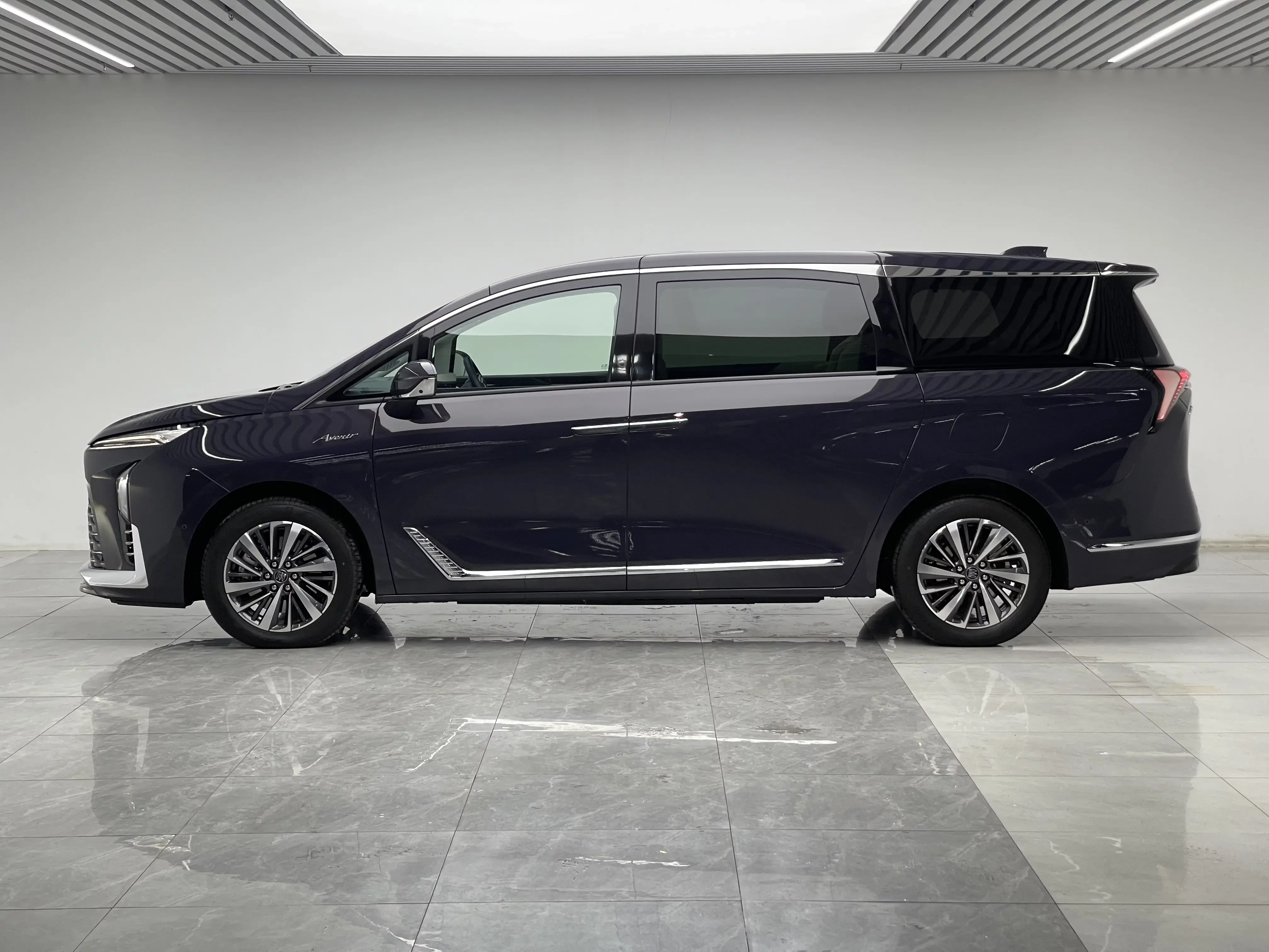 Buick GL8 PHEV