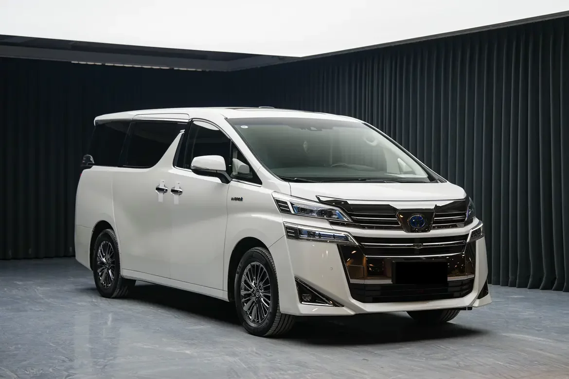 Toyota Crown Wellfire