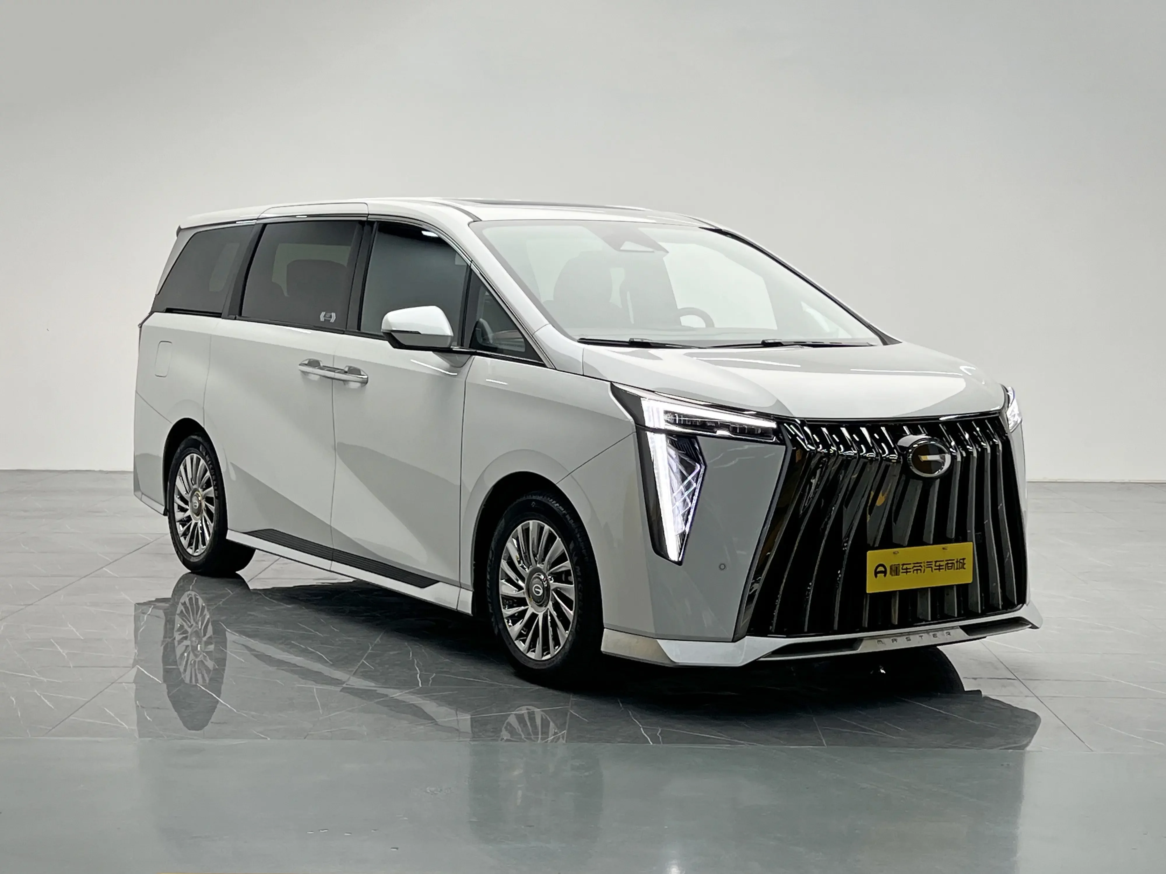 GAC Trumpchi M8