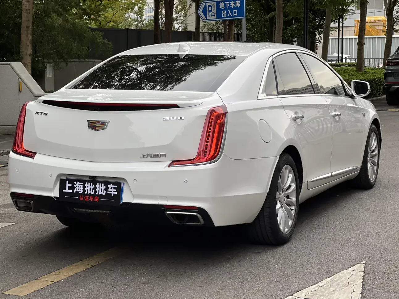 Cadillac XTS