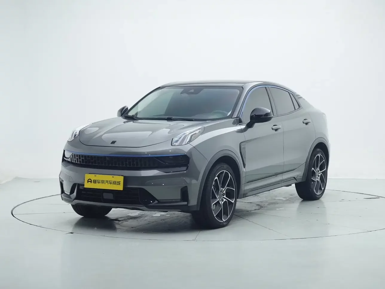 Lynk & Co 05