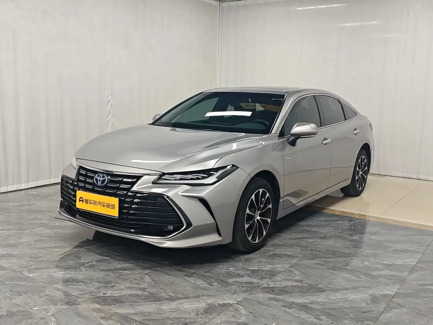 TOYOTA AVALON