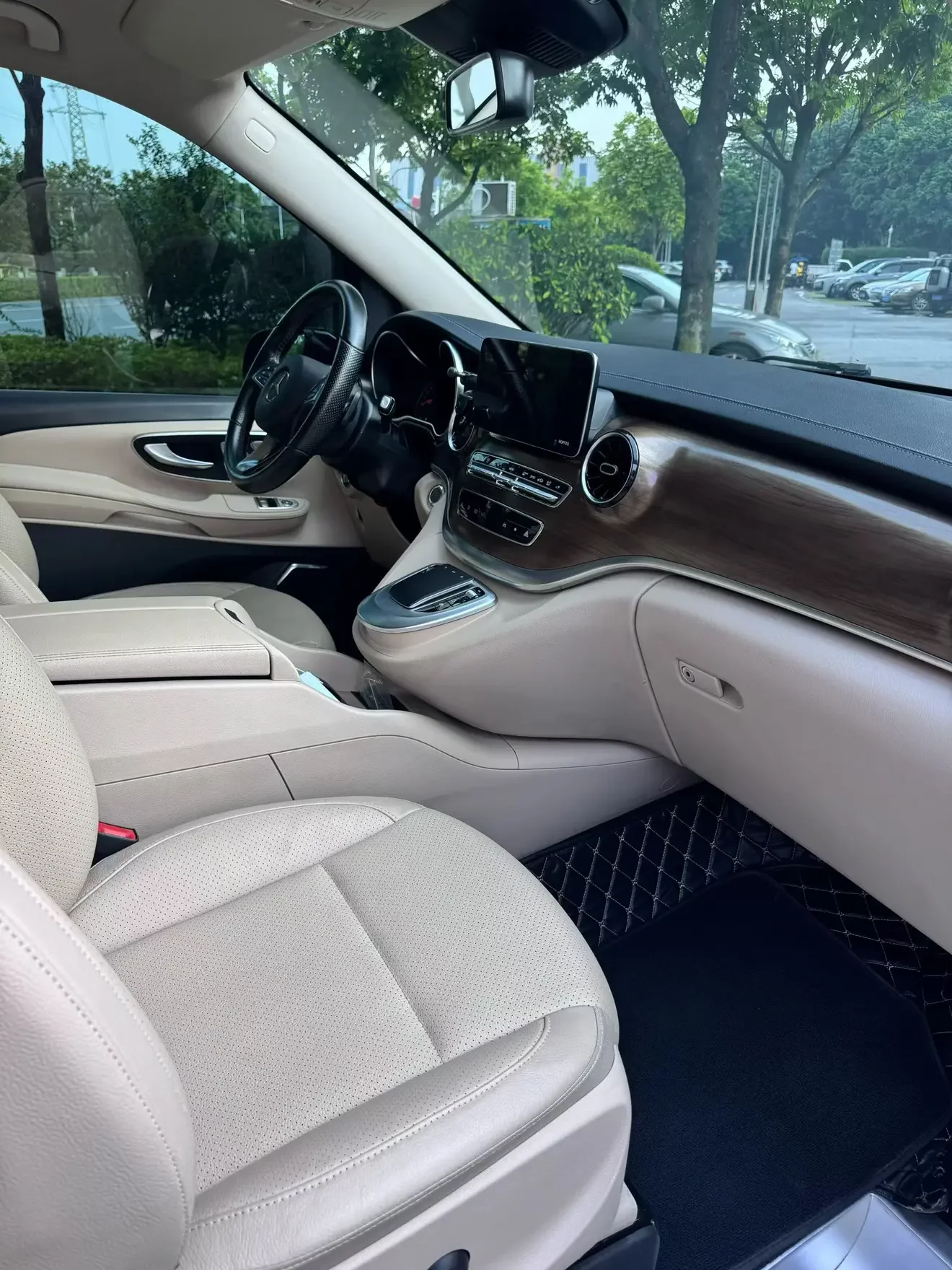 Mercedes-Benz V Class