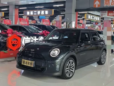 MINI 
