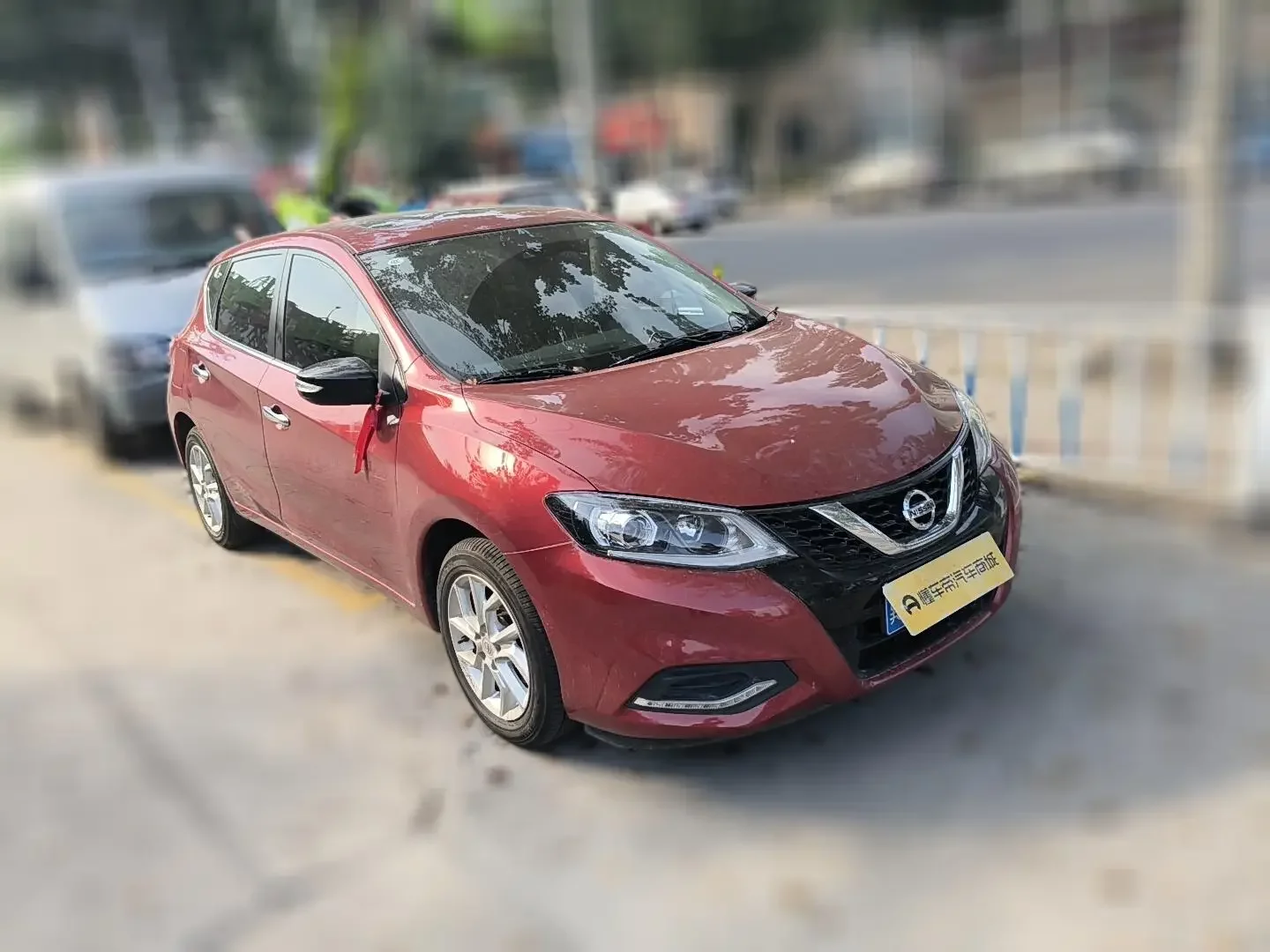 Nissan Tiida