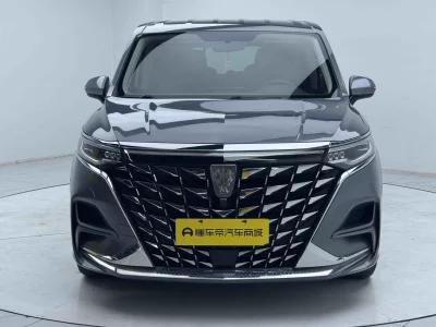 Roewe iMAX8
