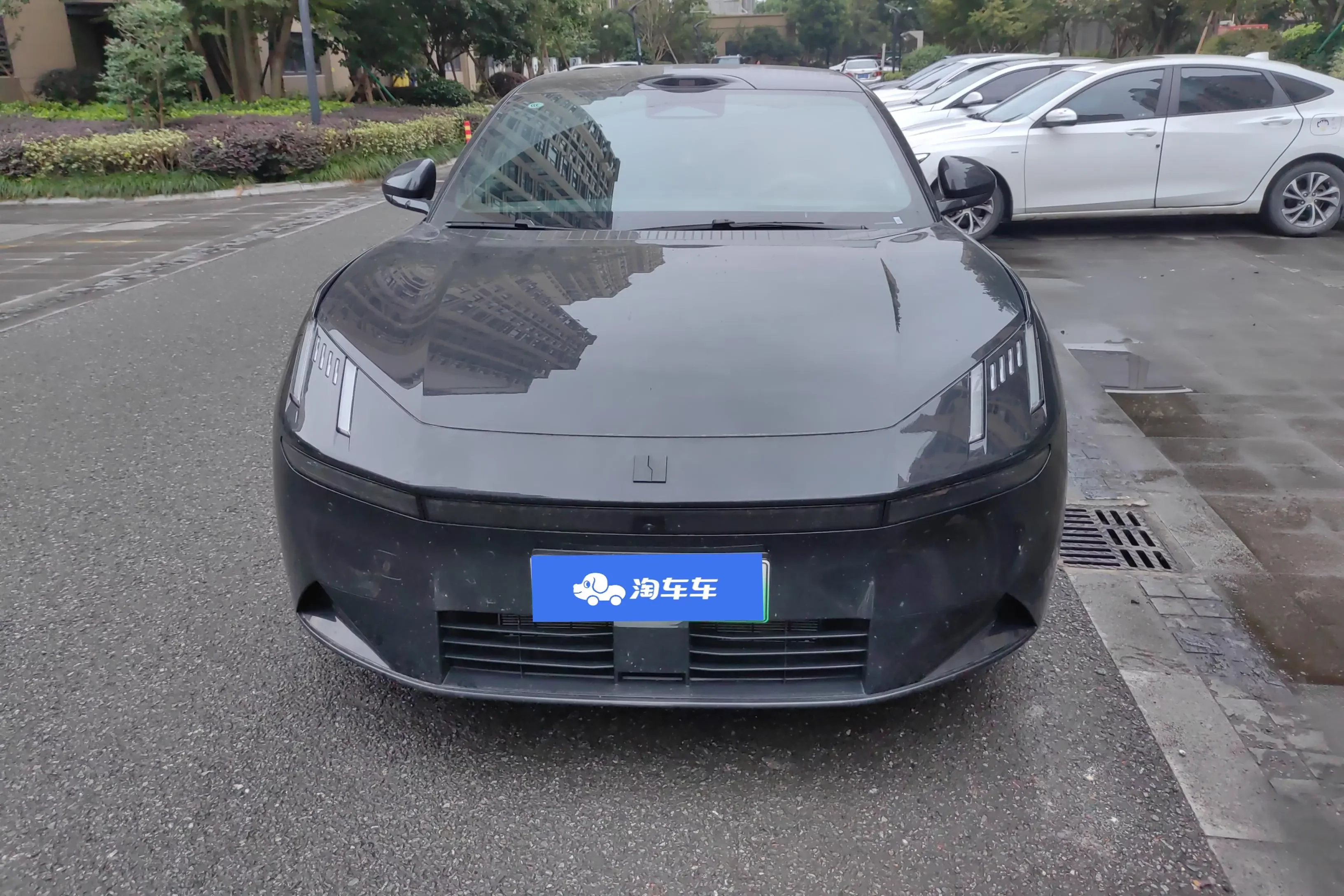 Lynk & Co 10 EM-P