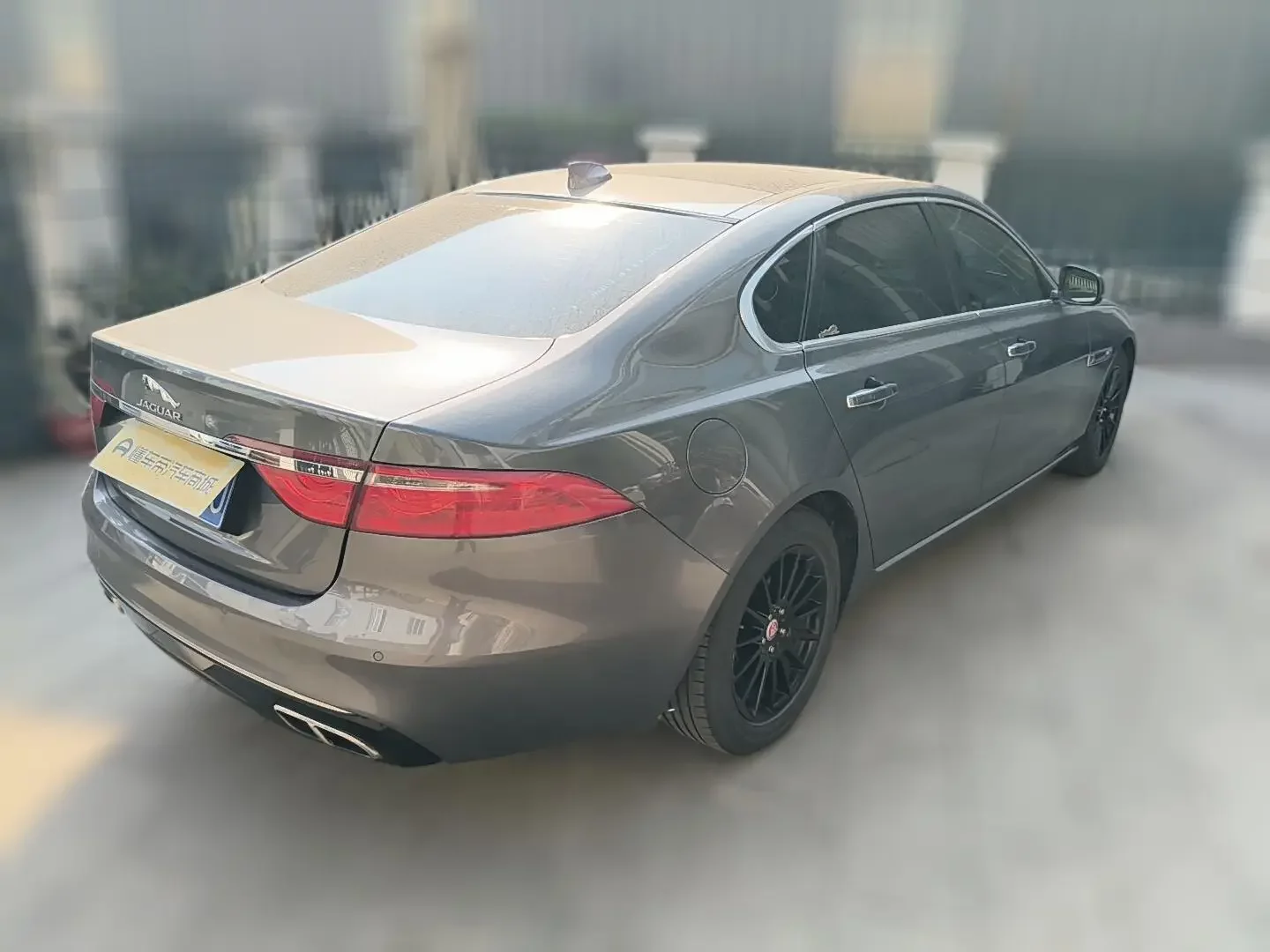 Jaguar XFL