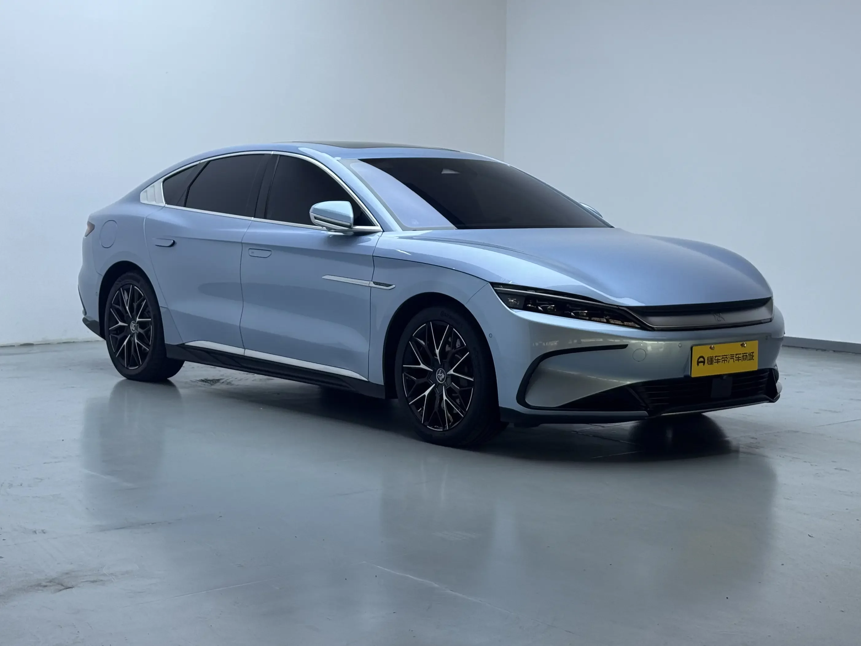 BYD Han EV