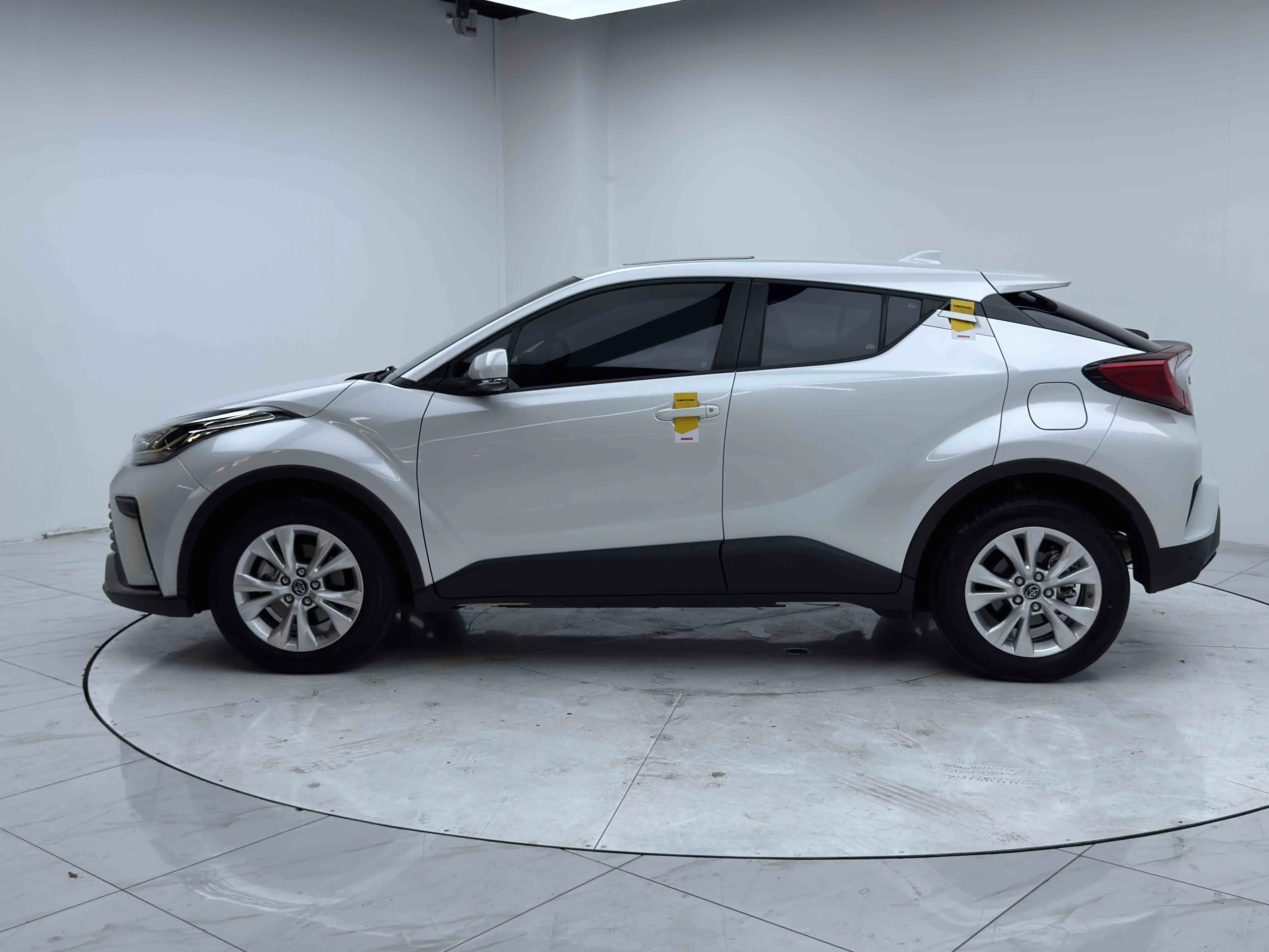 Toyota C-HR Hybrid