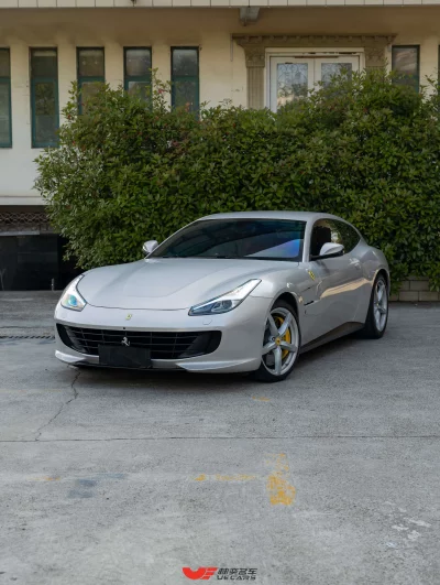 Ferrari GTC4Lusso, 2017 — купить с доставкой из Китая