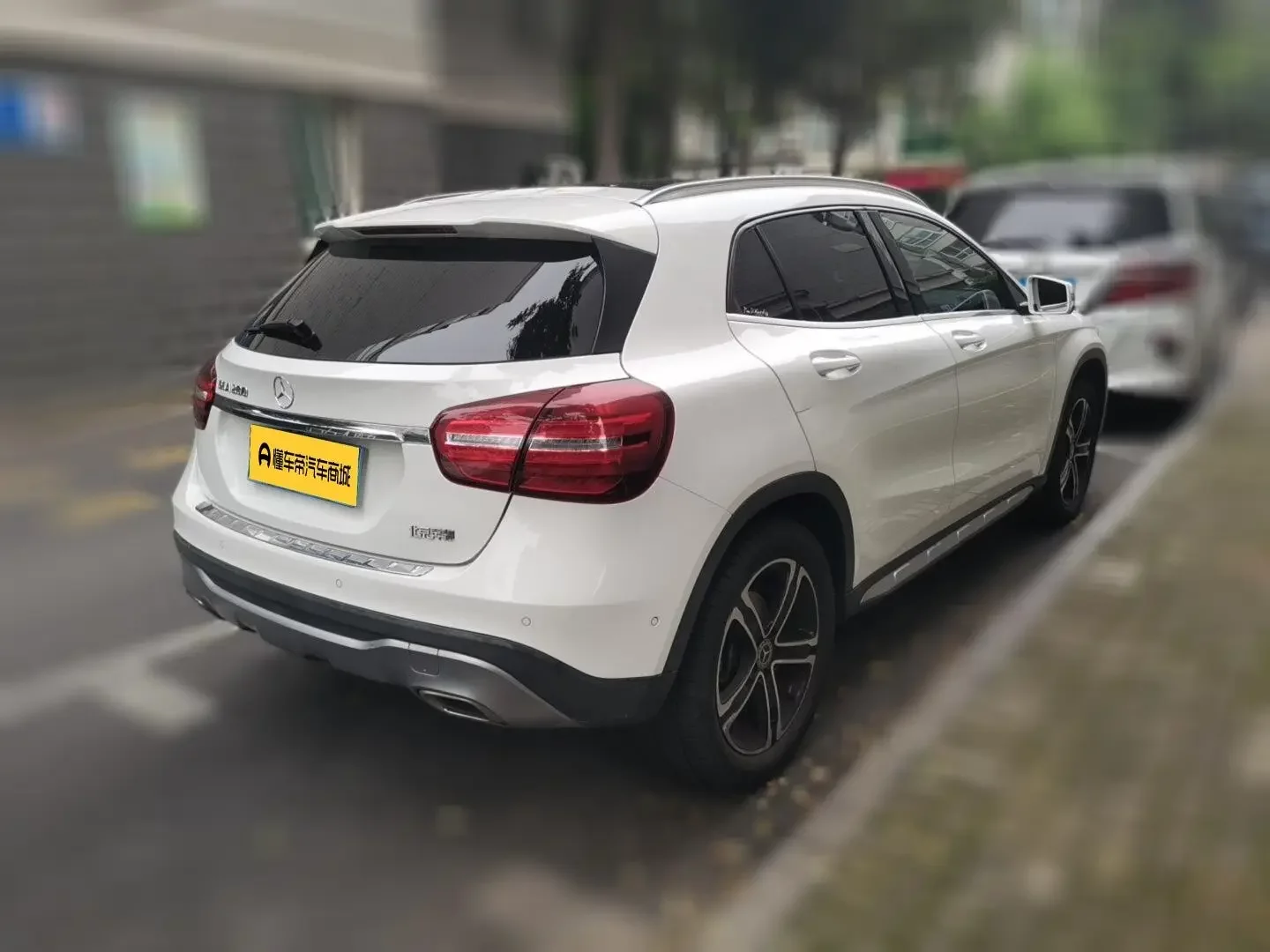 Mercedes-Benz GLA