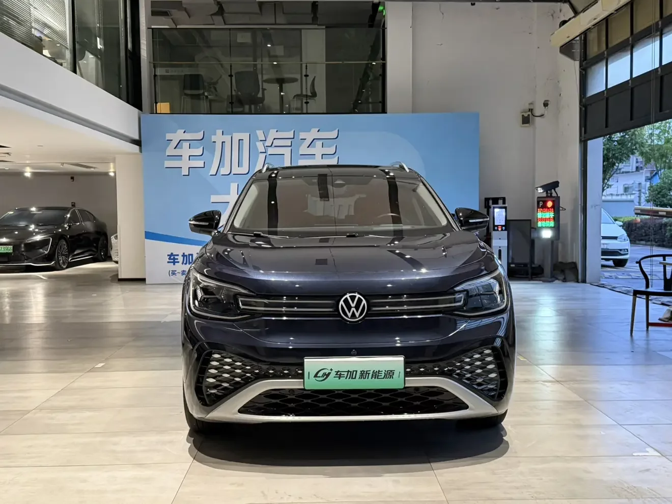 Volkswagen ID.6 CROZZ