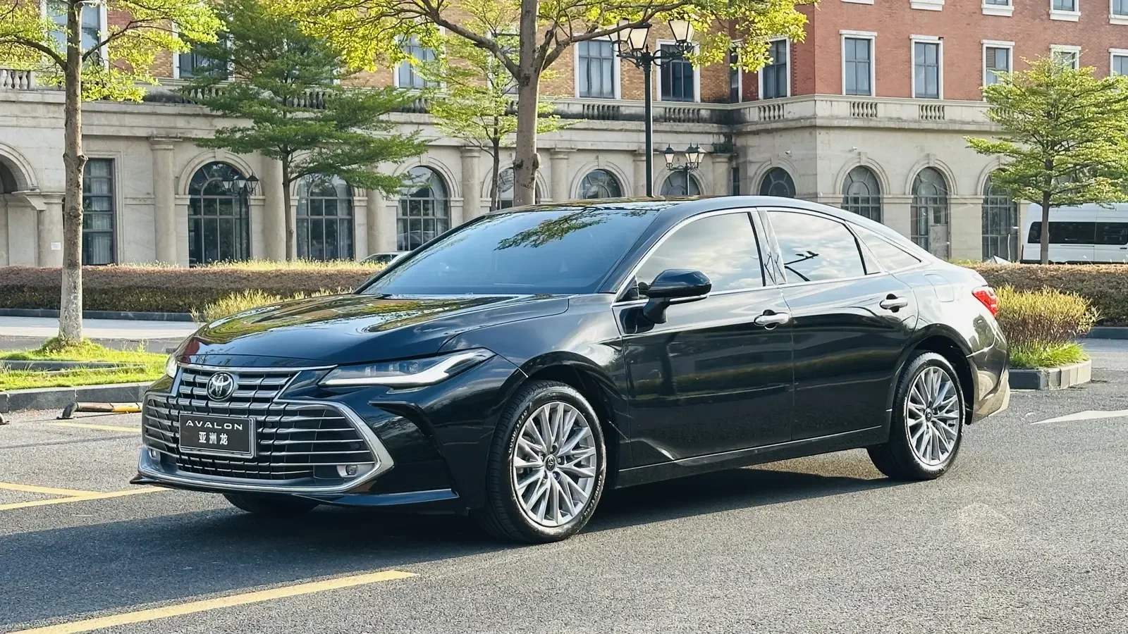 Toyota Avalon
