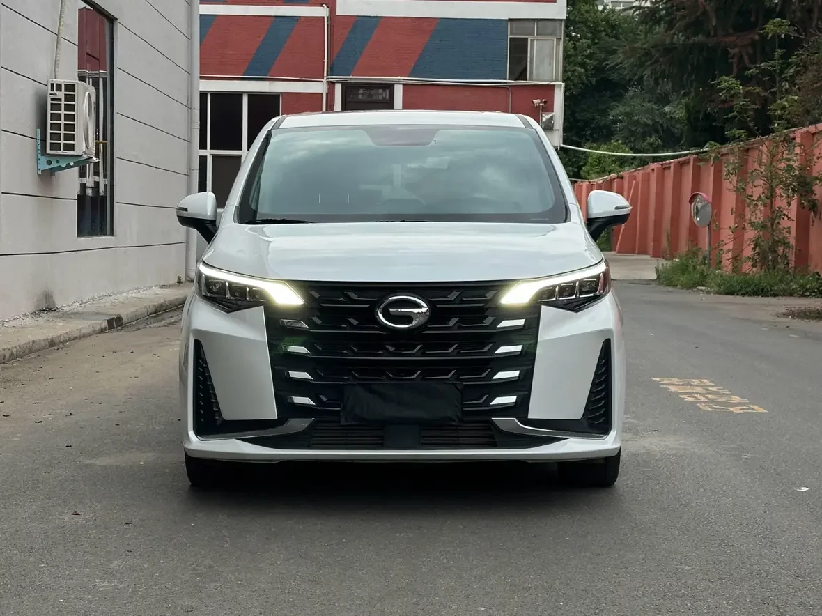 GAC Trumpchi M6