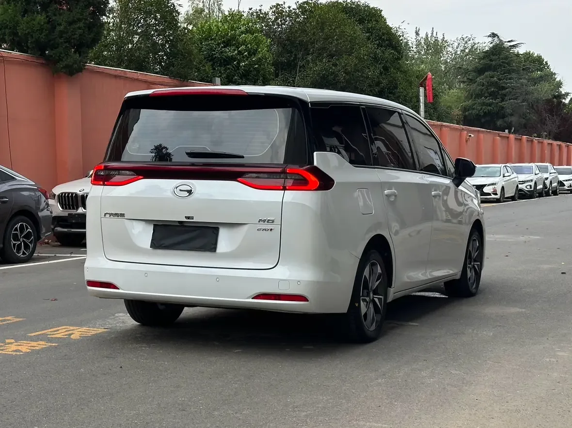 GAC Trumpchi M6