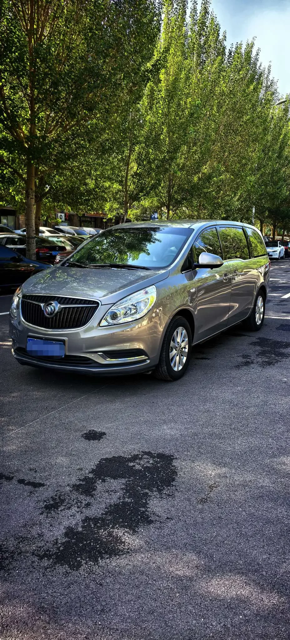 Buick GL8