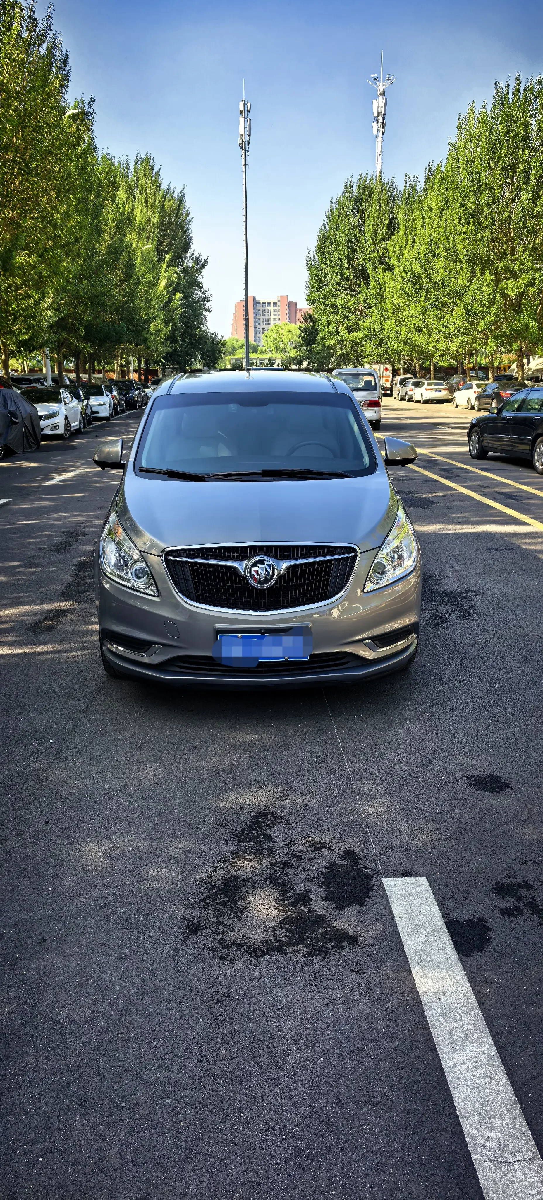 Buick GL8