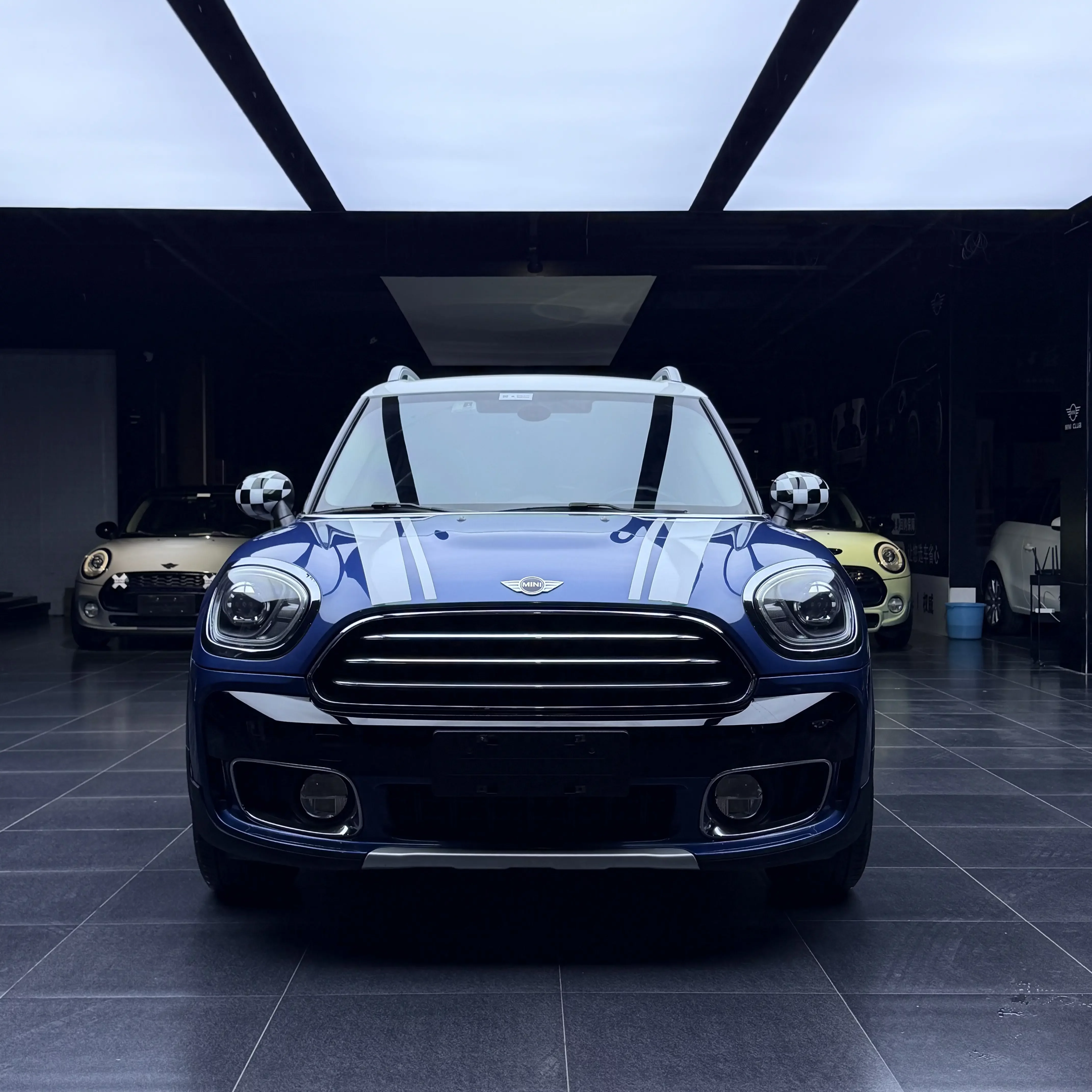 MINI COUNTRYMAN
