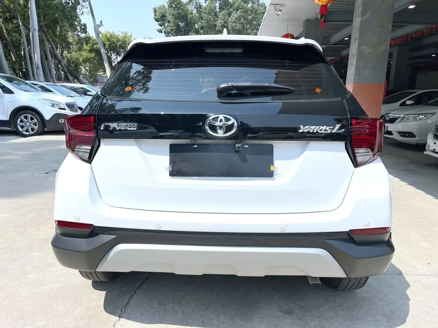 Toyota Yaris L