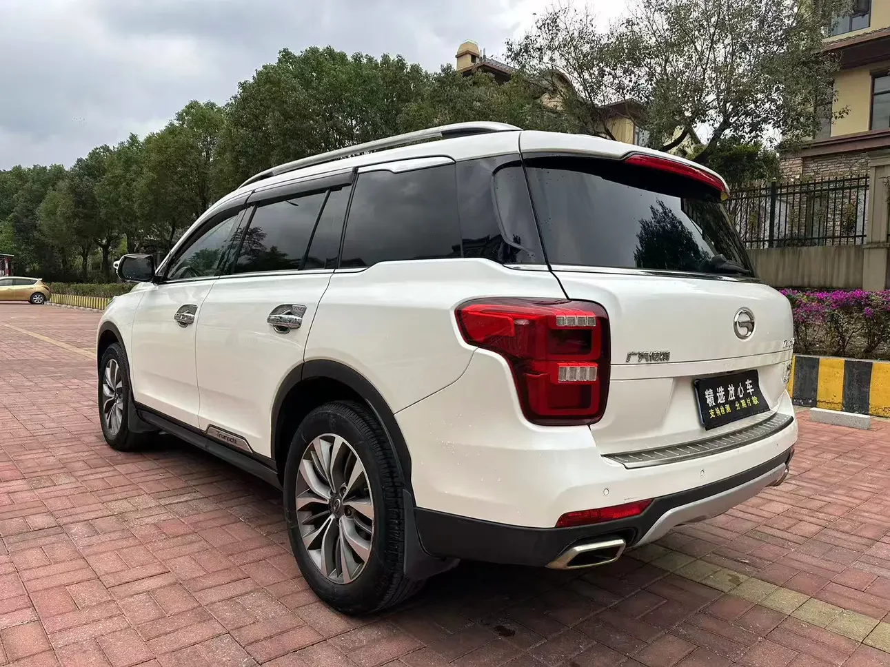 GAC Trumpchi GS8