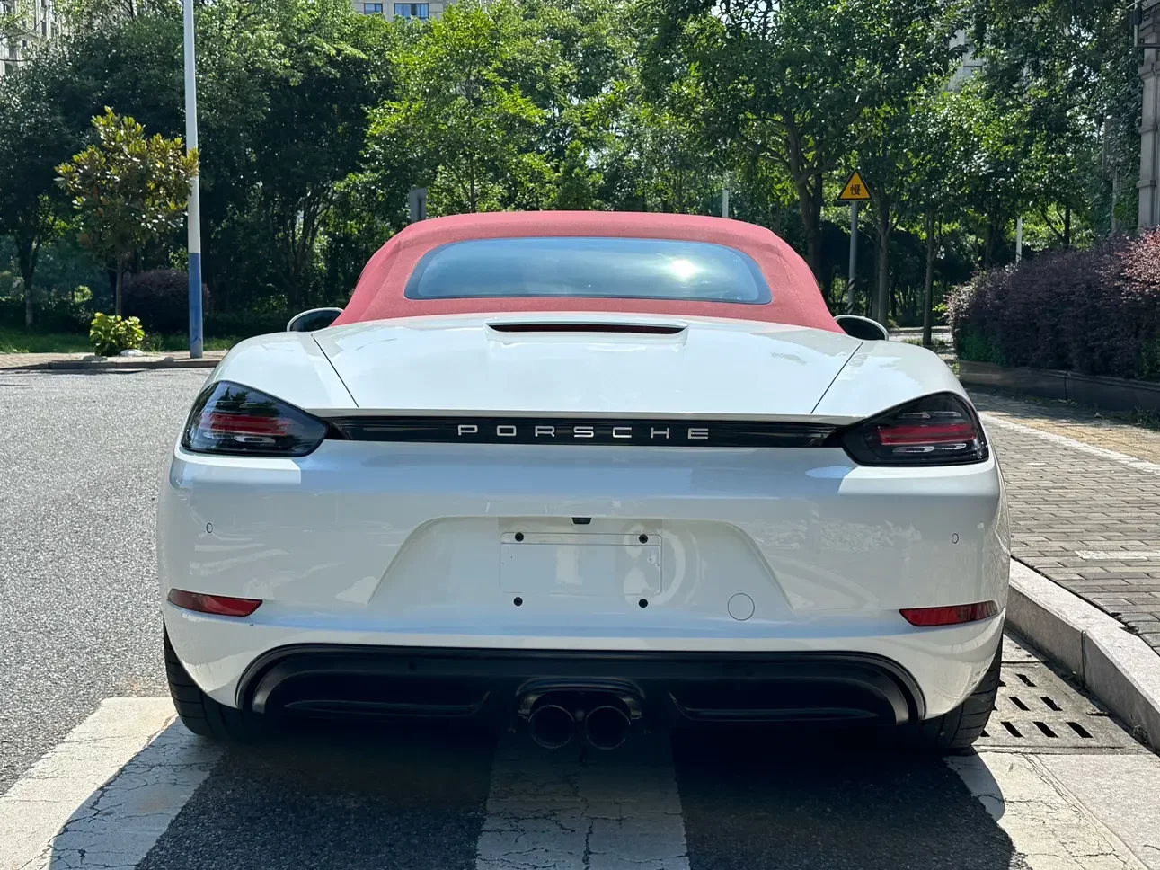 Porsche 718