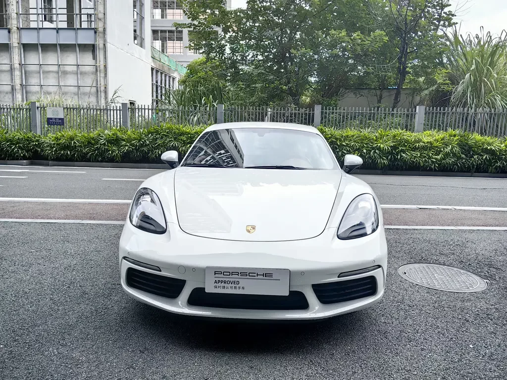 Porsche 718