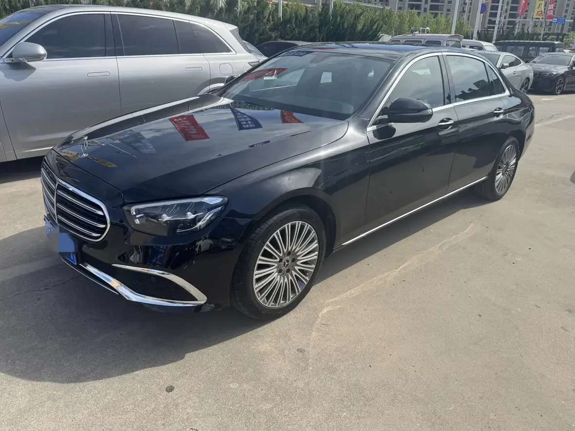MERCEDES-BENZ E-CLASS
