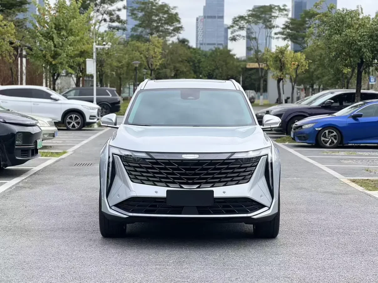 Geely Atlas L