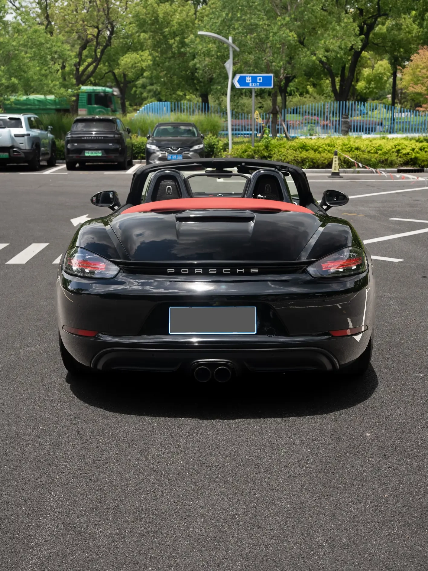 Porsche 718