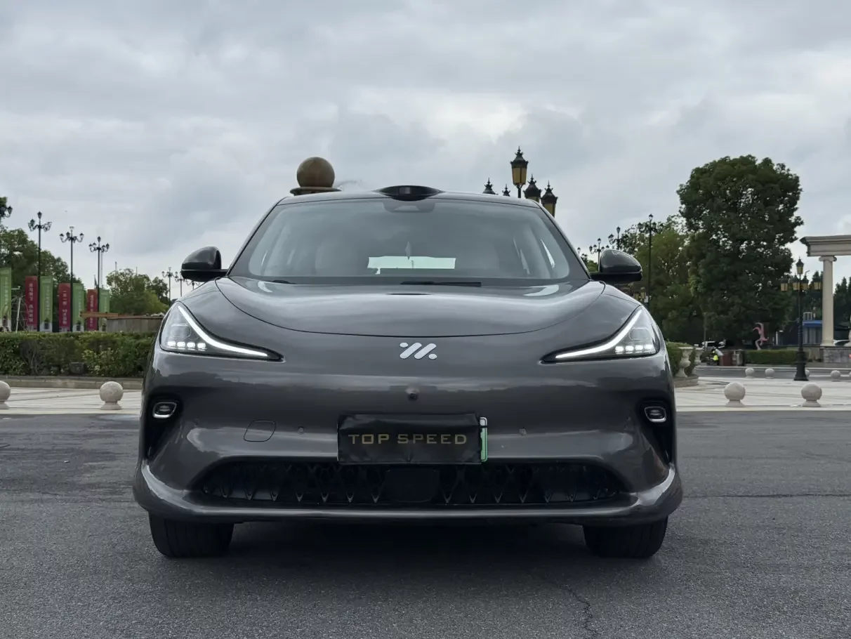 IM Motors Zhiji LS6