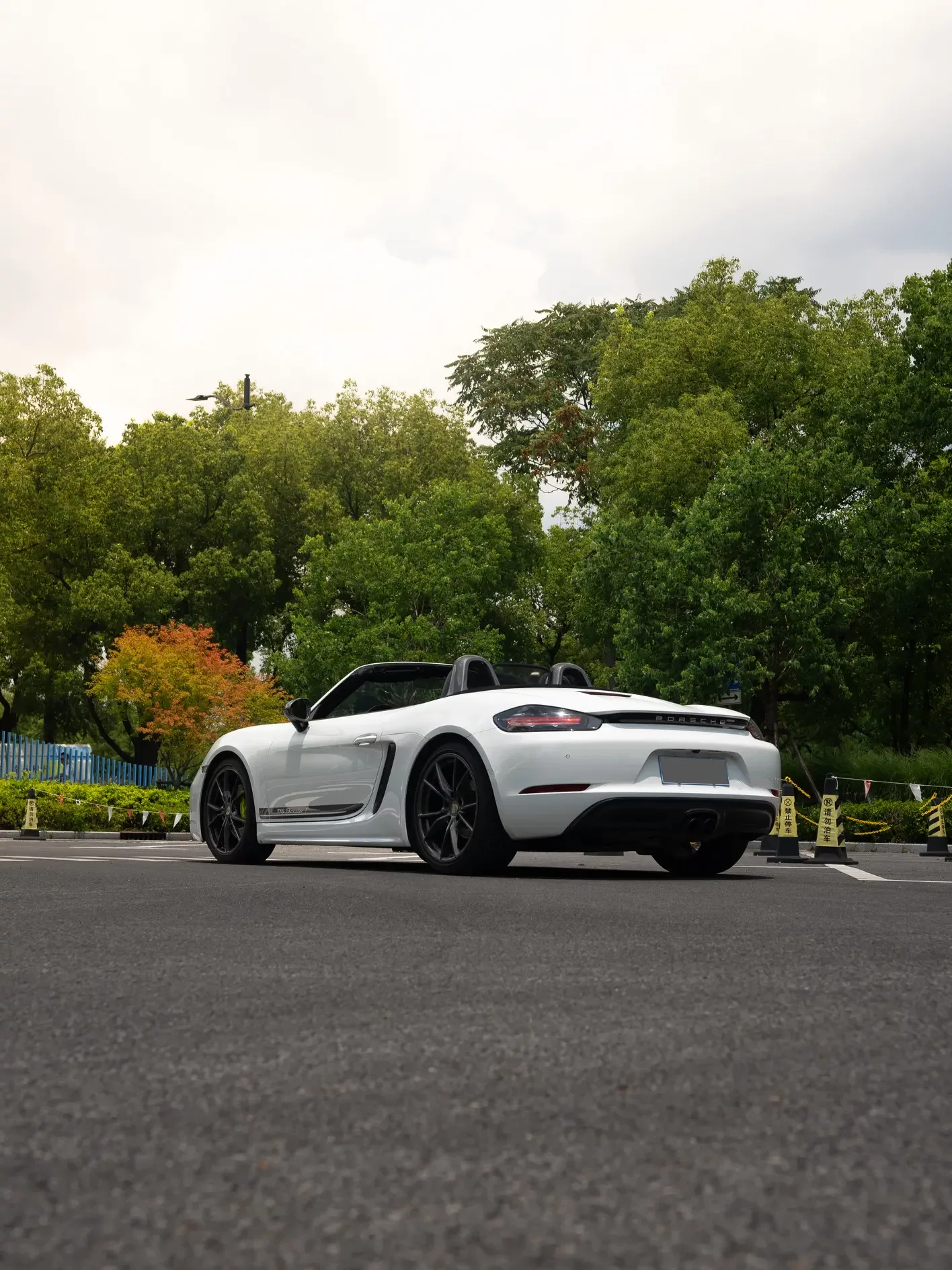 Porsche 718