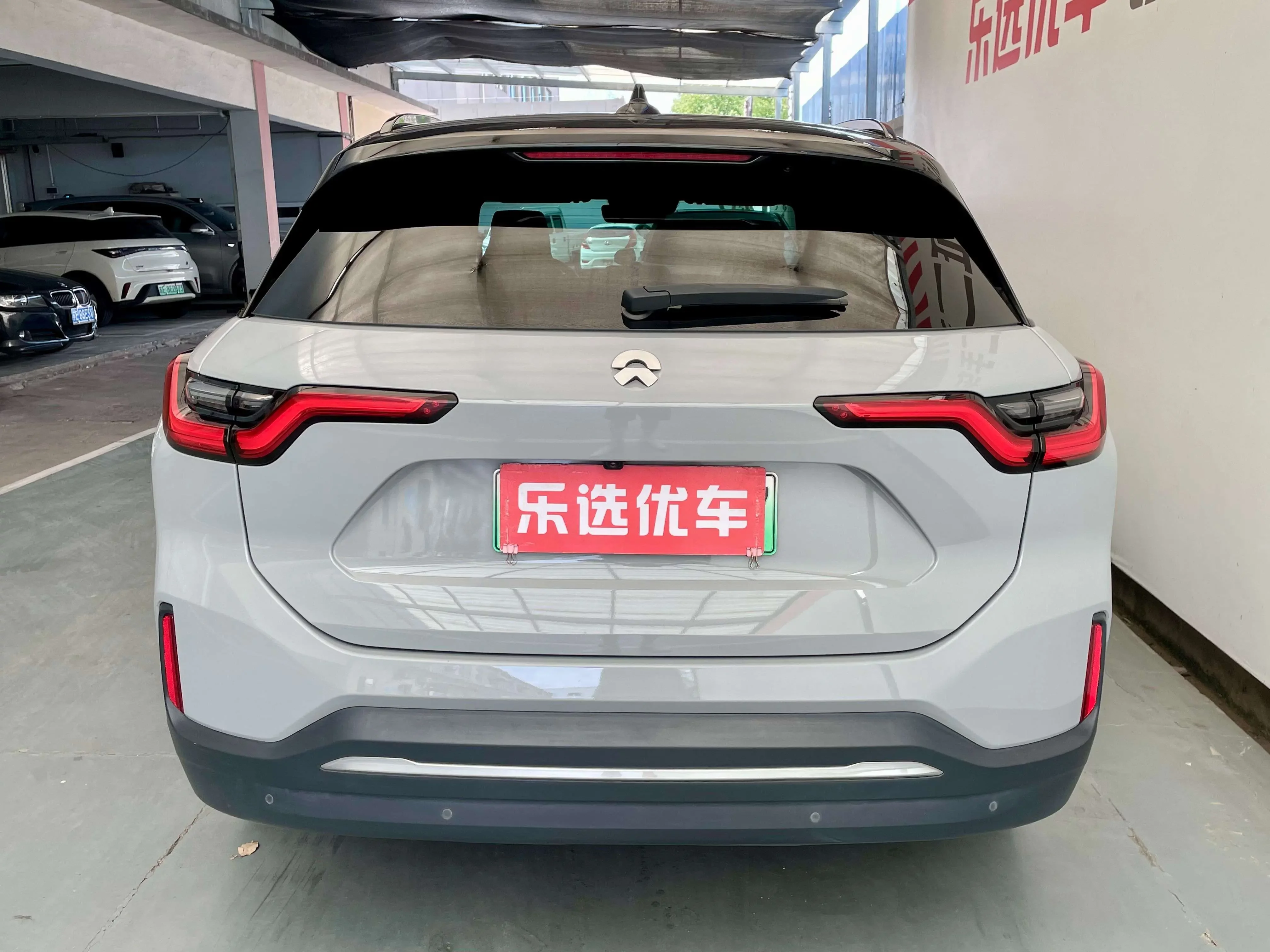 NIO ES6